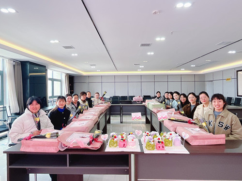 微信图片_20250307192001_副本.jpg